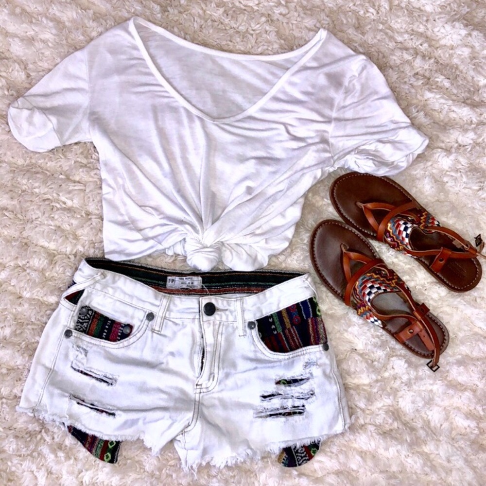 White Shorts-Free People Aztec Print High Waisted - Picture 2 of 5